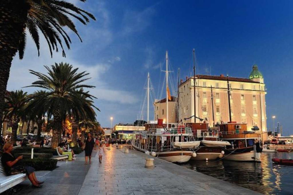 Beach Apartment Summertime Split Dış mekan fotoğraf